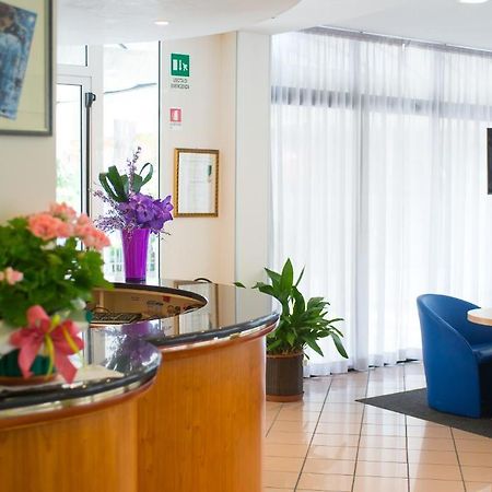 Hotel Villa Argia Rimini Esterno foto