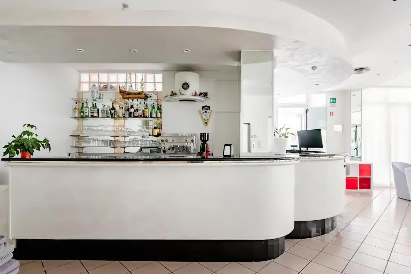 Hotel Villa Argia Rimini Esterno foto